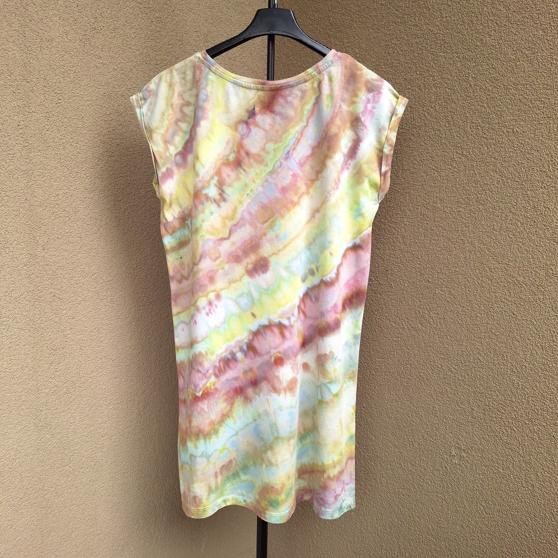 [S-M] Rochie tip tricou bumbac multicolor pastelat - îmbrăcăminte și modă - haine damă - rochie, dintr-o bucată - Artynos.ro