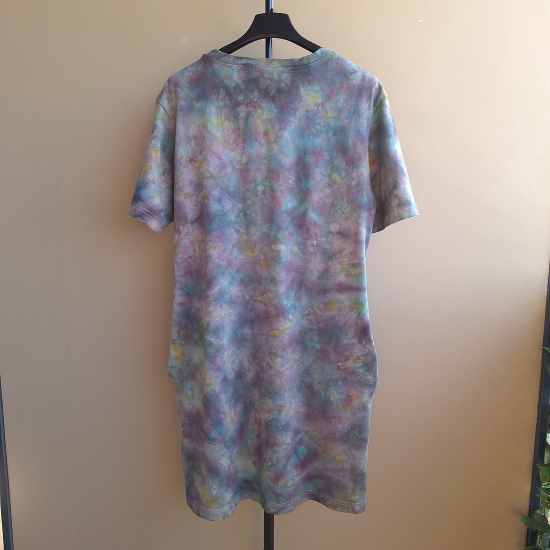 [S] Rochie tip tricou cu buzunare din bumbac unicat - îmbrăcăminte și modă - haine damă - rochie, dintr-o bucată - Artynos.ro