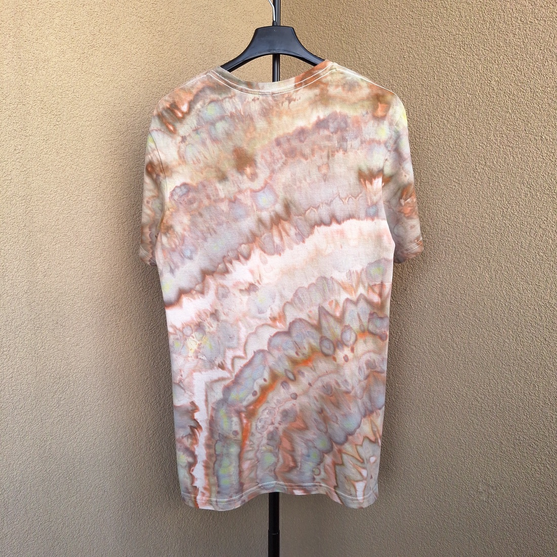 [S-M] Tricou maro bumbac unicat vopsit manual - îmbrăcăminte și modă - haine damă - tricou și top de damă - Artynos.ro