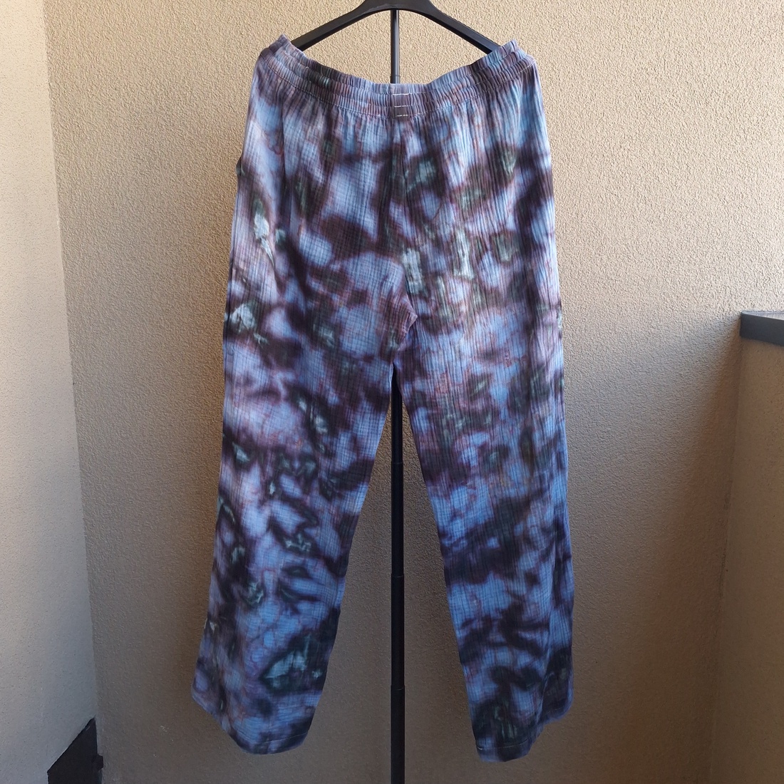 [L] Pantaloni unisex muselină bumbac vopsiți manual - îmbrăcăminte și modă - haine damă - pantaloni damă - Artynos.ro