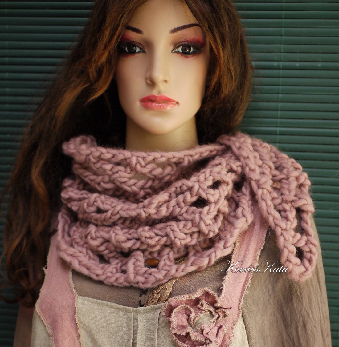BOSZI-KENDŐ / chunky - șal croșetat trendy / mov - îmbrăcăminte și modă - eșarfe, pălării, fularuri - șaluri - Artynos.ro