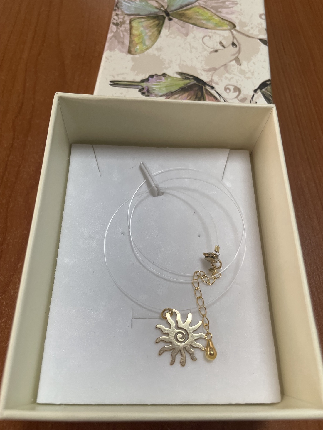 Colier float pendant cu soare - bijuterii - coliere - pandativ - Artynos.ro