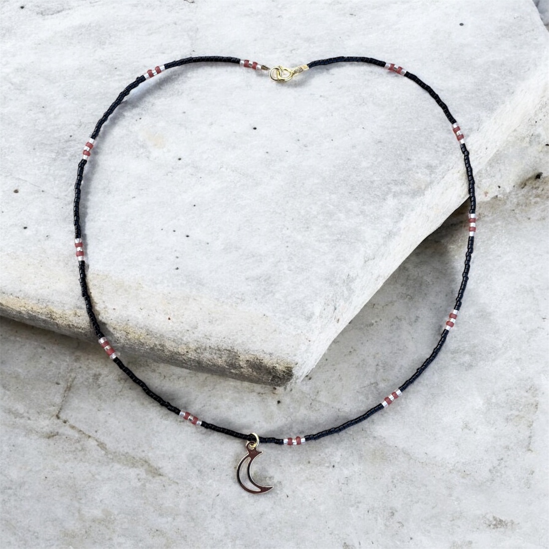 Colier margele Luna - bijuterii - coliere - pandative - Artynos.ro