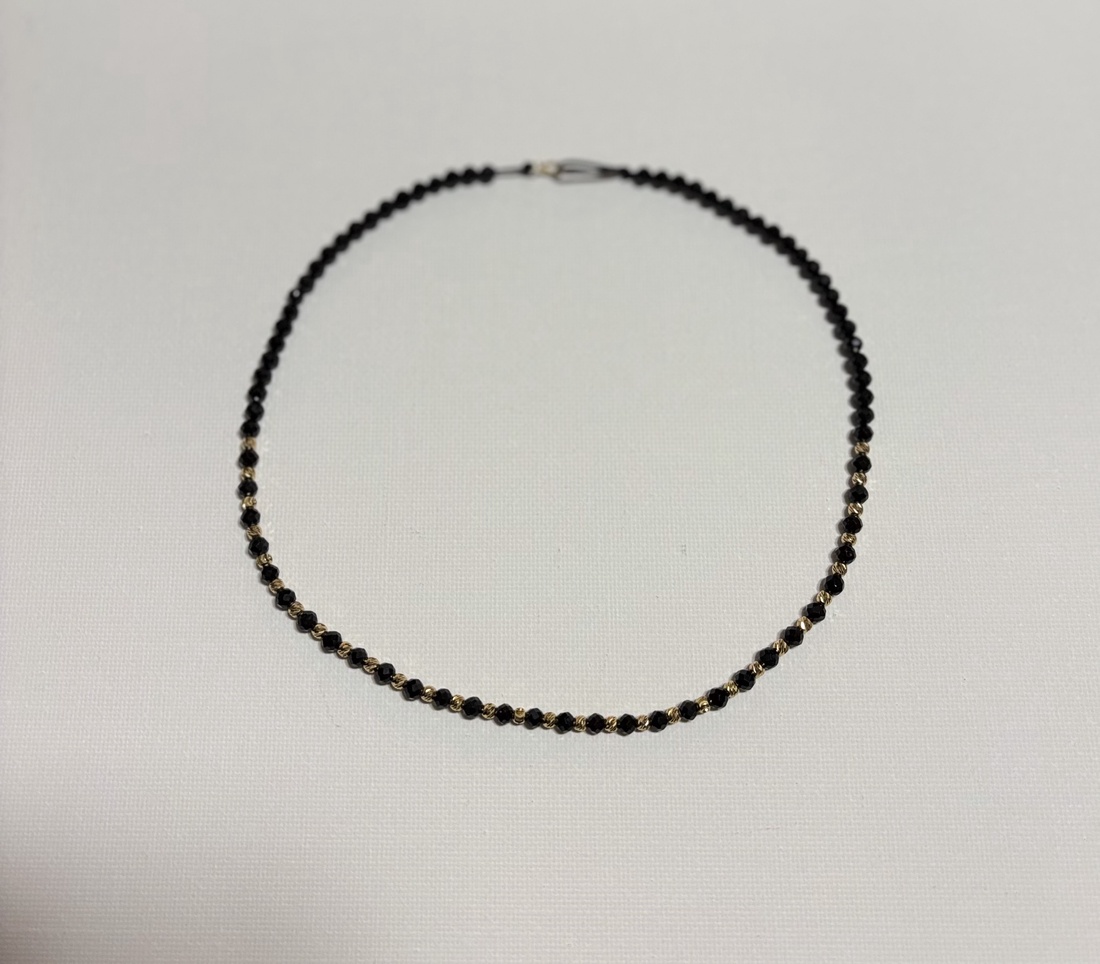 Colier onix si bilute argint auriu - bijuterii - coliere - coliere din pietre semiprețioase - Artynos.ro