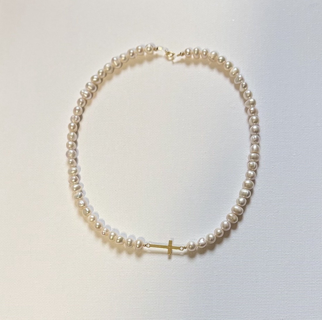 Colier perle de cultura si cruciulita argint  - bijuterii - coliere - coliere din perle - Artynos.ro