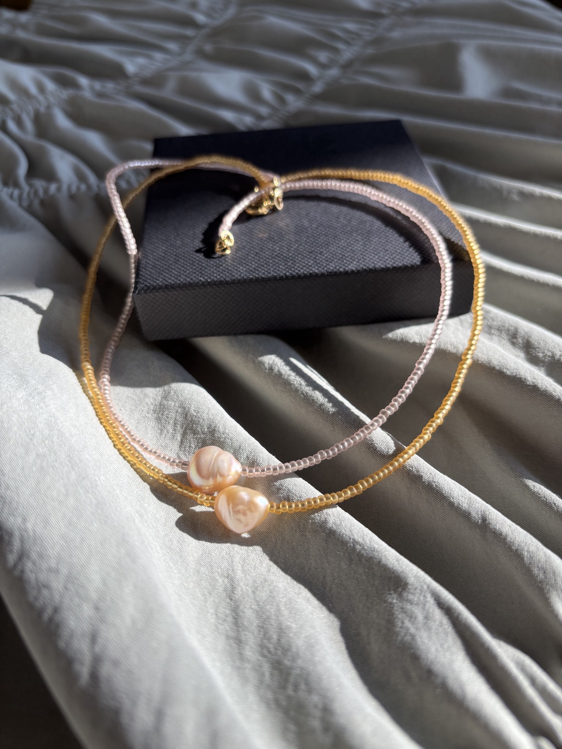 Colier cu perla baroque - bijuterii - coliere - coliere din mărgele - Artynos.ro