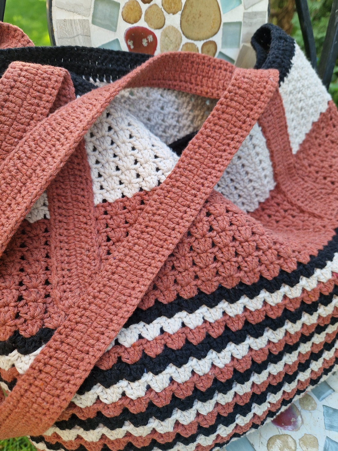 Geanta de umar crosetata - genți și portofele - genți de mână și umăr - geantă casual - Artynos.ro