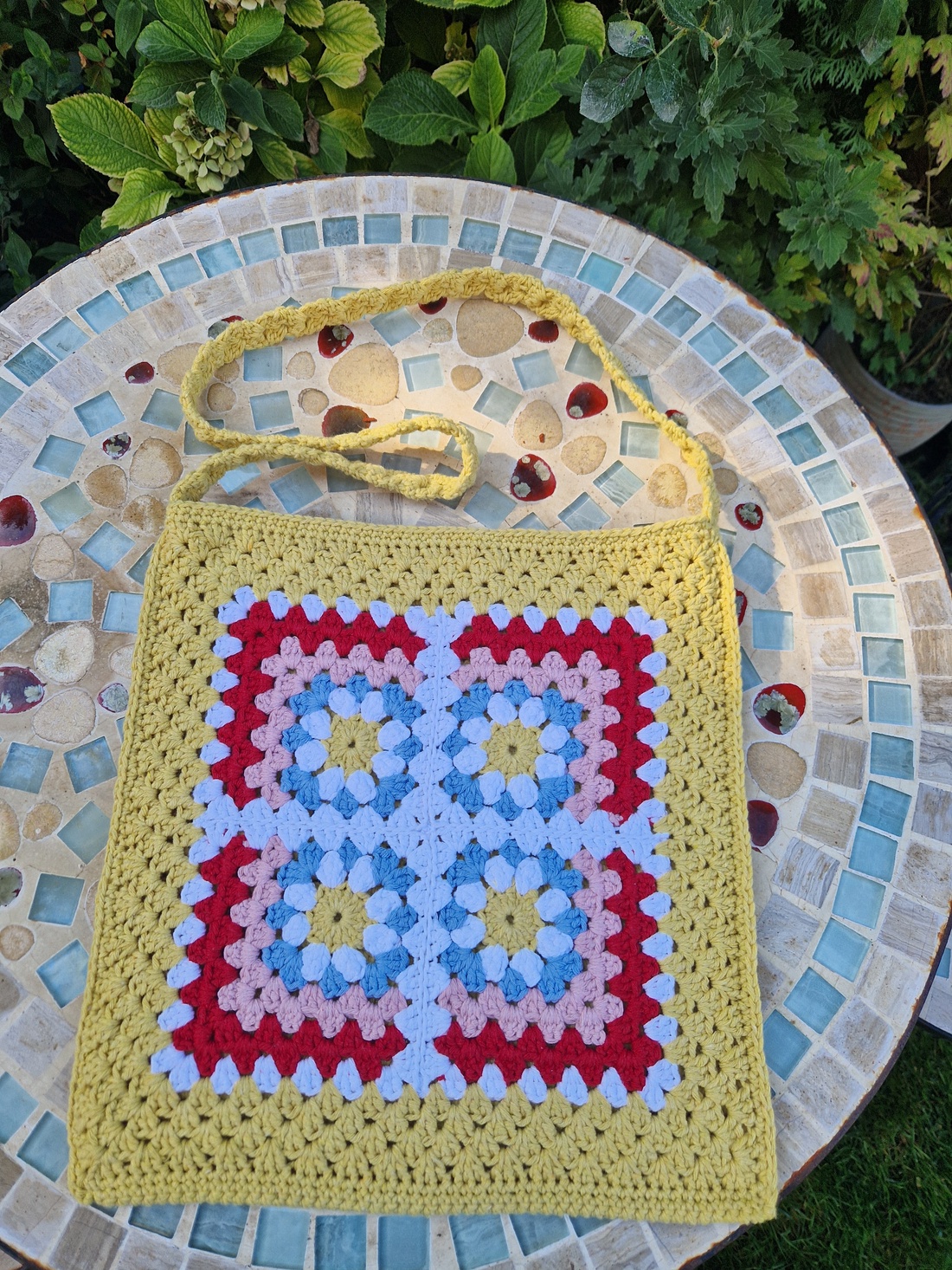 Geanta crosetata de umar - genți și portofele - genți de mână și umăr - genți de umăr - Artynos.ro