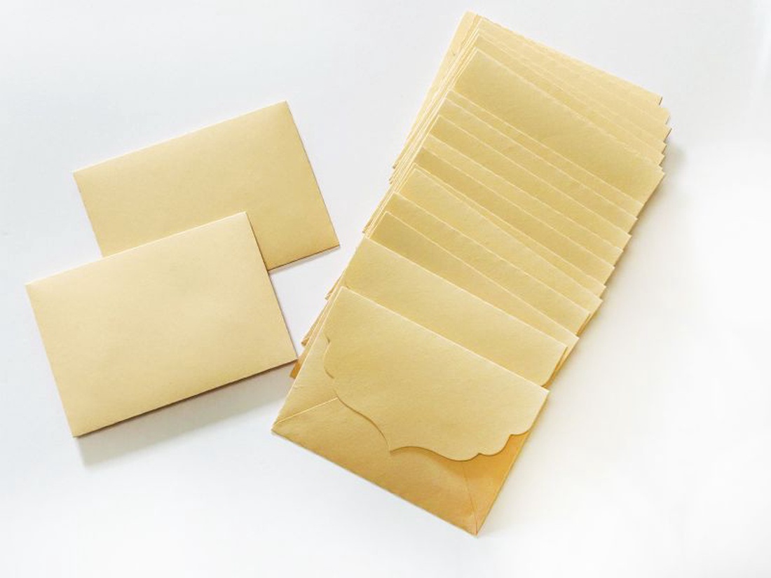 Plicuri  - accessorii și unelte - material de împachetare - plic - Artynos.ro