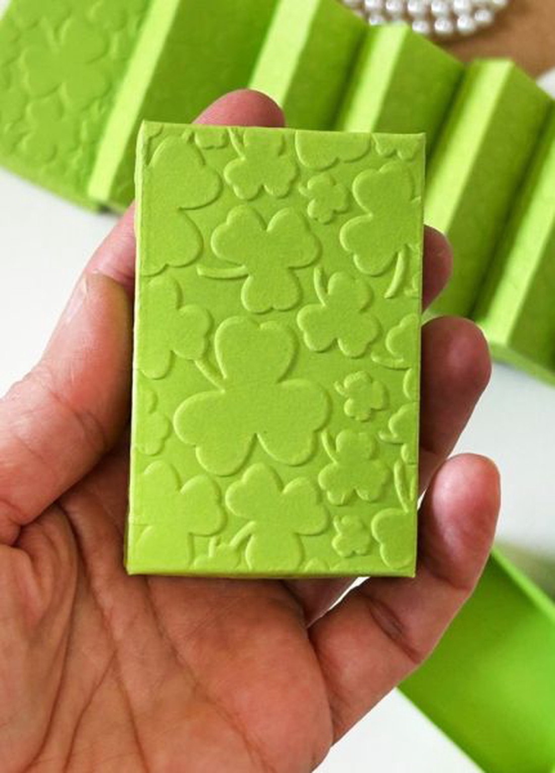 Cutiute verzi - bijuterii - mărțișor - Artynos.ro