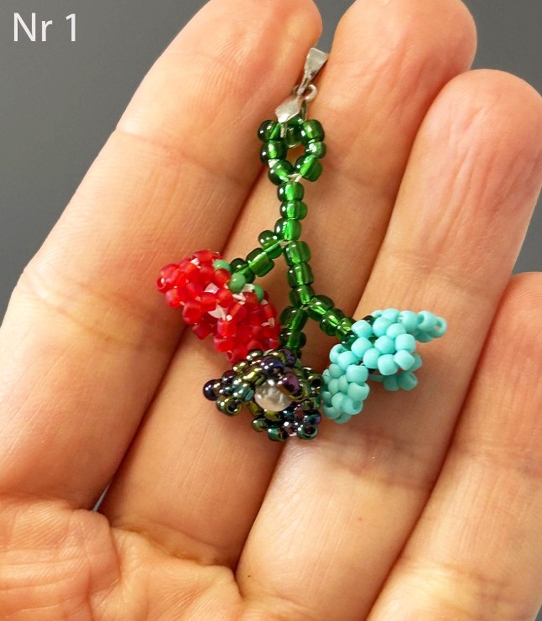 Pandative tesute cu margele toho - bijuterii - mărțișor - Artynos.ro