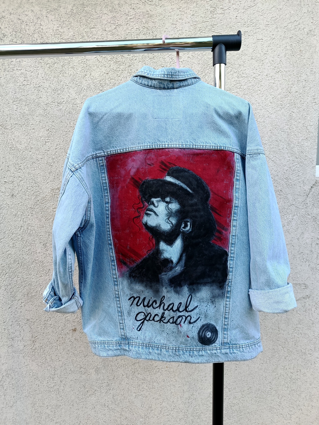 Geaca model cu Michael Jackson - îmbrăcăminte și modă - haine damă - jachetă de femei - Artynos.ro