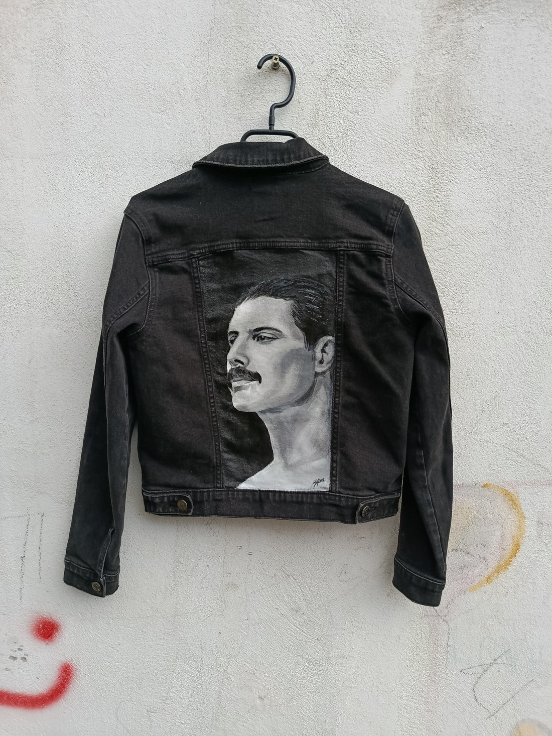 Geaca Model unicat cu Freddie Mercury Queen - îmbrăcăminte și modă - haine damă - jachetă de femei - Artynos.ro