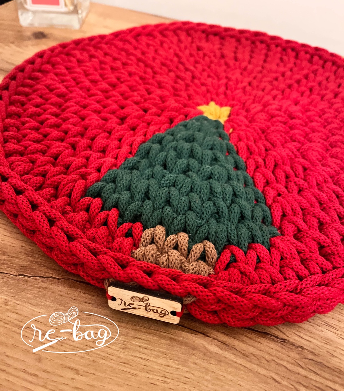 Suport/ decoratiune farfurii  de crăciun, - crăciun - decorațiuni de crăciun de casă - decor pentru masă de crăciun - Artynos.ro