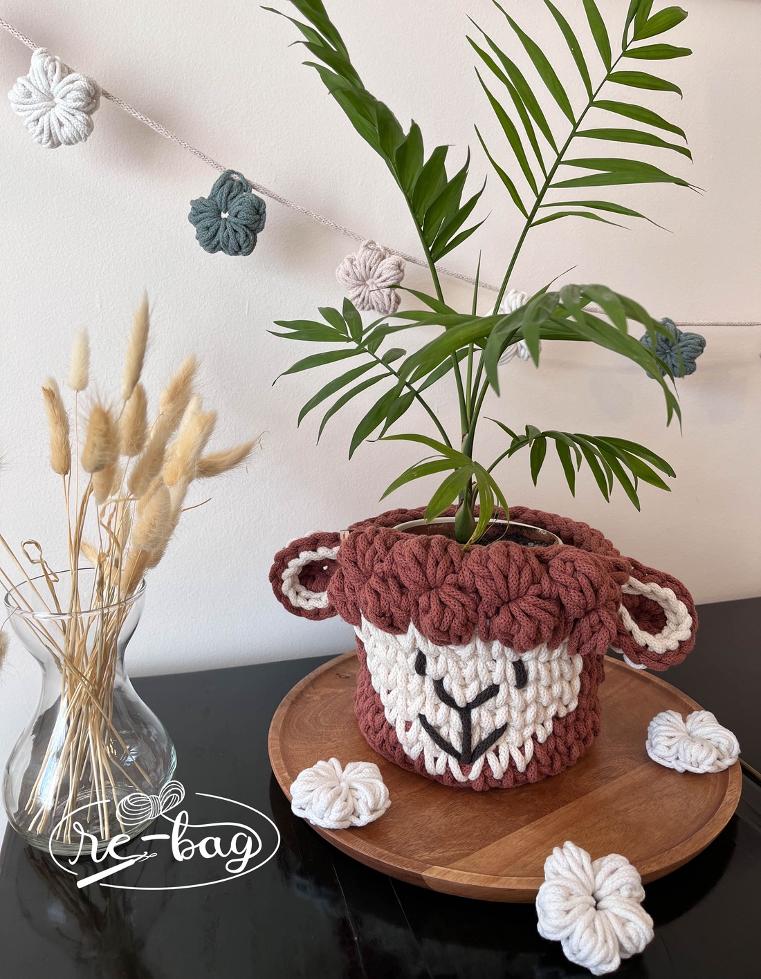 Coșuleț depozitare în formă de miel - decor de sărbători - decorațiuni de paște - coș de ouă - Artynos.ro