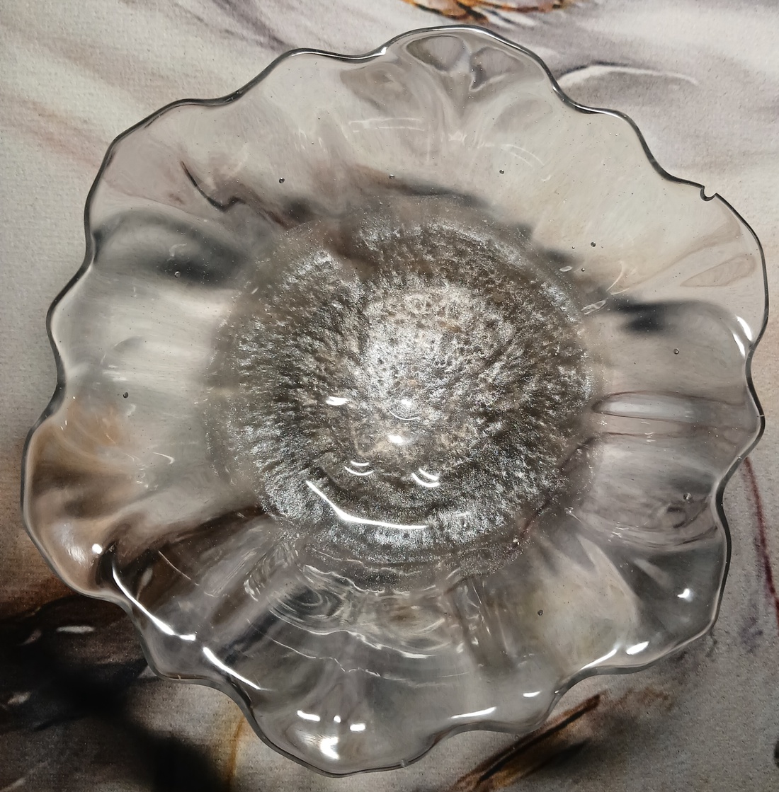 Boluri/castronașe din rasina epoxidica diferite culori. Gata pentru servire. - accessorii și unelte - plastilină - rășină sintetică - Artynos.ro Boluri/castronașe din rasina epoxidica diferite culori. Gata pentru servire. - accessorii și unelte - plastilină - rășină sintetică - Artynos.ro