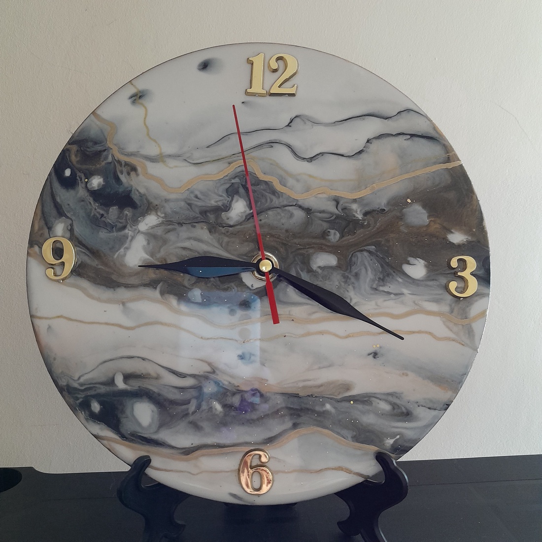 Ceas geodă din rășină epoxidică - casă & stil de viață - accesorii pentru decorat casa - decorațiuni de pereți, decorațiuni suspendate - ceasuri de perete - Artynos.ro Ceas geodă din rășină epoxidică - casă & stil de viață - accesorii pentru decorat casa - decorațiuni de pereți, decorațiuni suspendate - ceasuri de perete - Artynos.ro