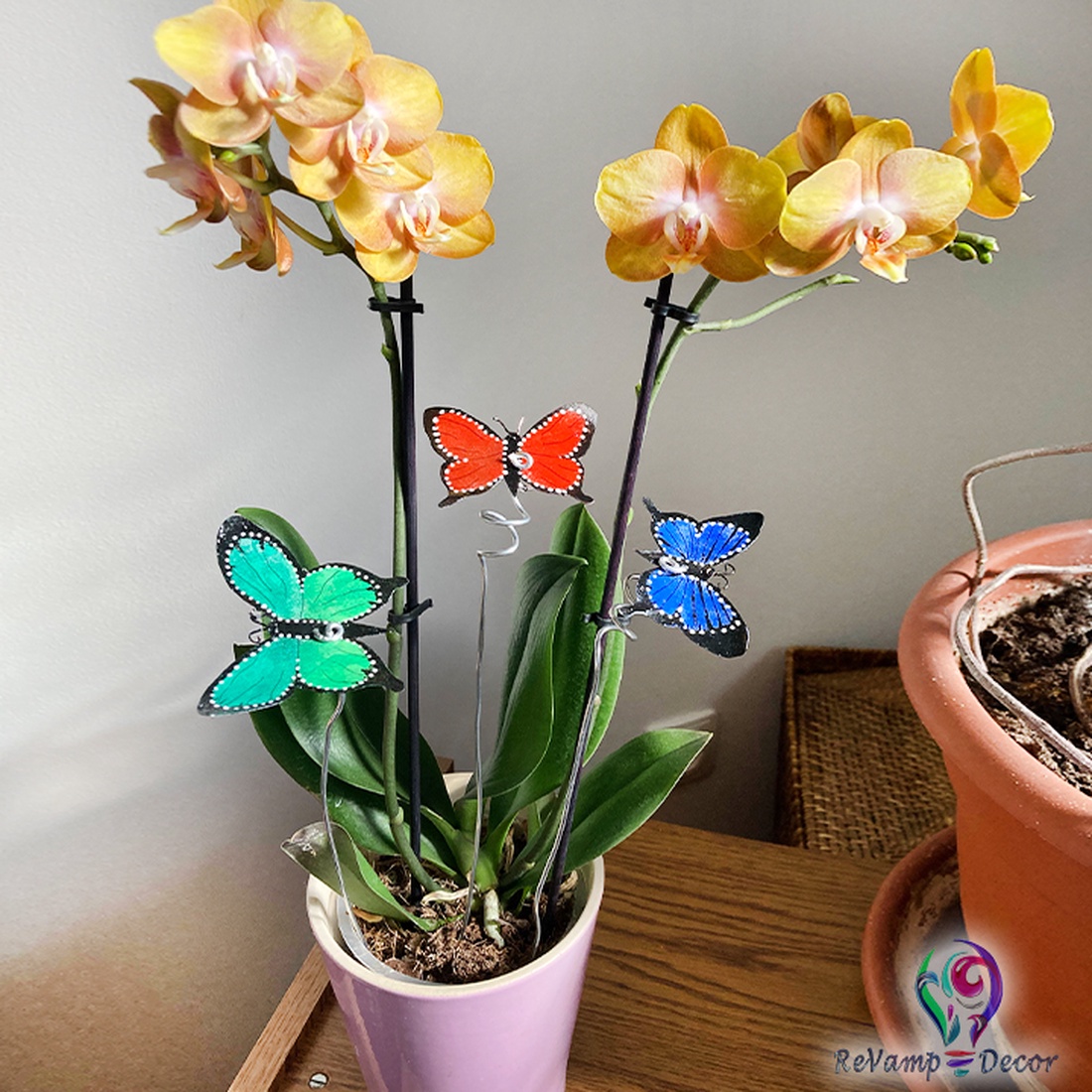 Fluture metalic decorativ de grădină, decupabil, în 3 culori M - casă & stil de viață - accesorii pentru casă și grădină - decorațiuni exterioare și de grădină - Artynos.ro Fluture metalic decorativ de grădină, decupabil, în 3 culori M - casă & stil de viață - accesorii pentru casă și grădină - decorațiuni exterioare și de grădină - Artynos.ro