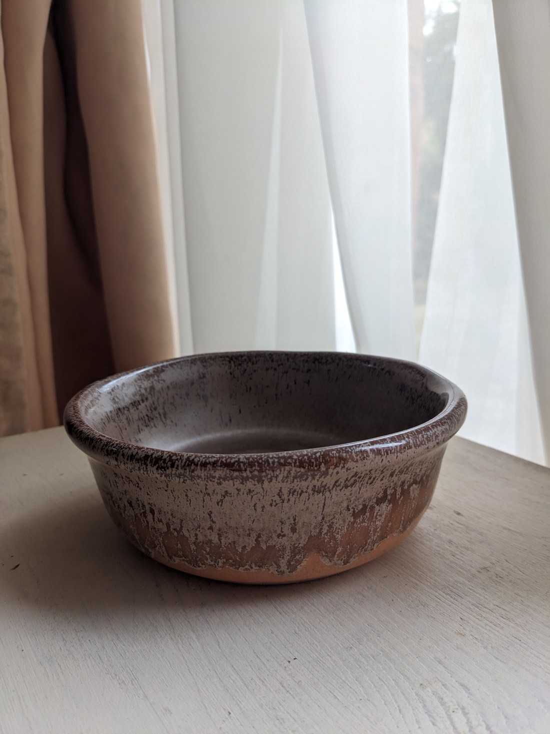 Castron ceramic maro -  - Artynos.ro