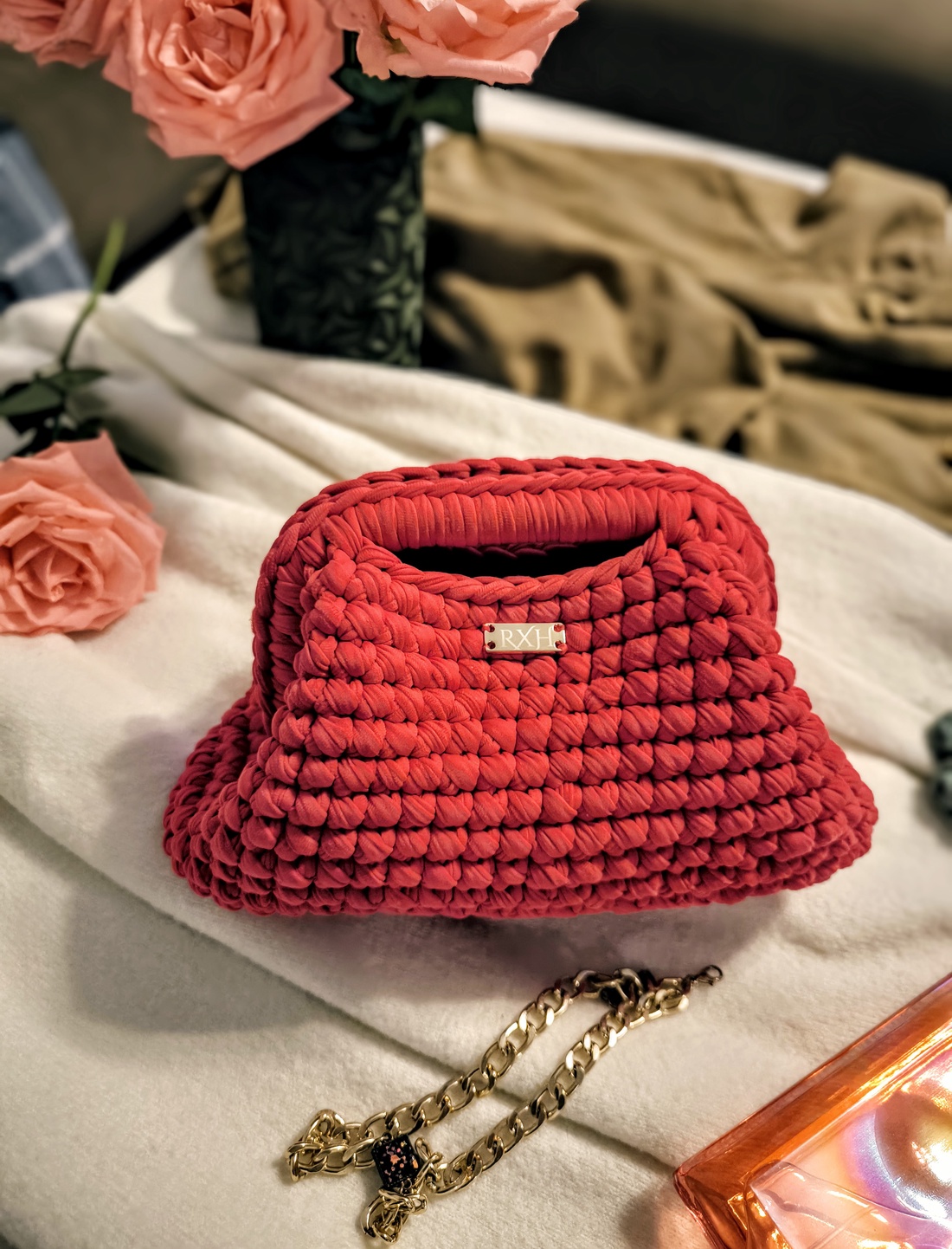 Red Passion Pouch - genți și portofele - genți de antrenament - geantă de alergare - Artynos.ro