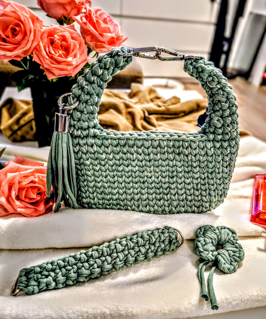 Geanta ROXHA Sage Versatile - genți și portofele - genți de antrenament - geantă de alergare - Artynos.ro