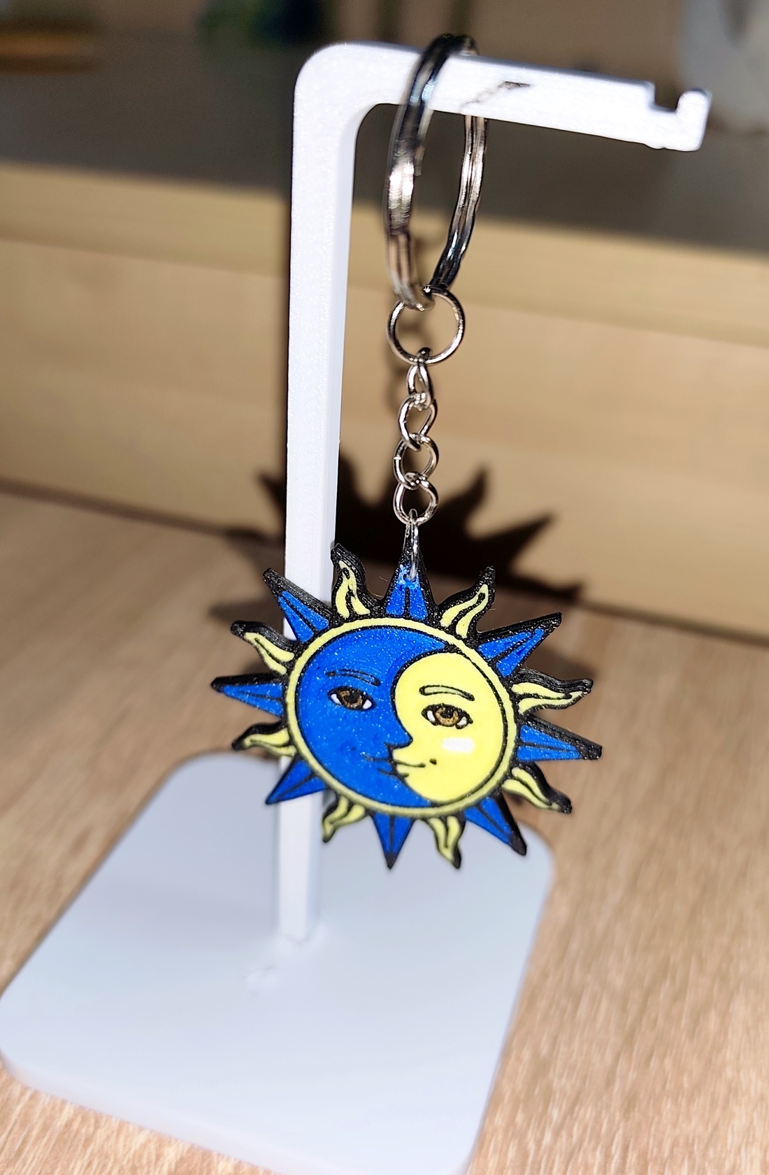 Brelocuri  - arte vizuale și accesorii  - colaj - Artynos.ro