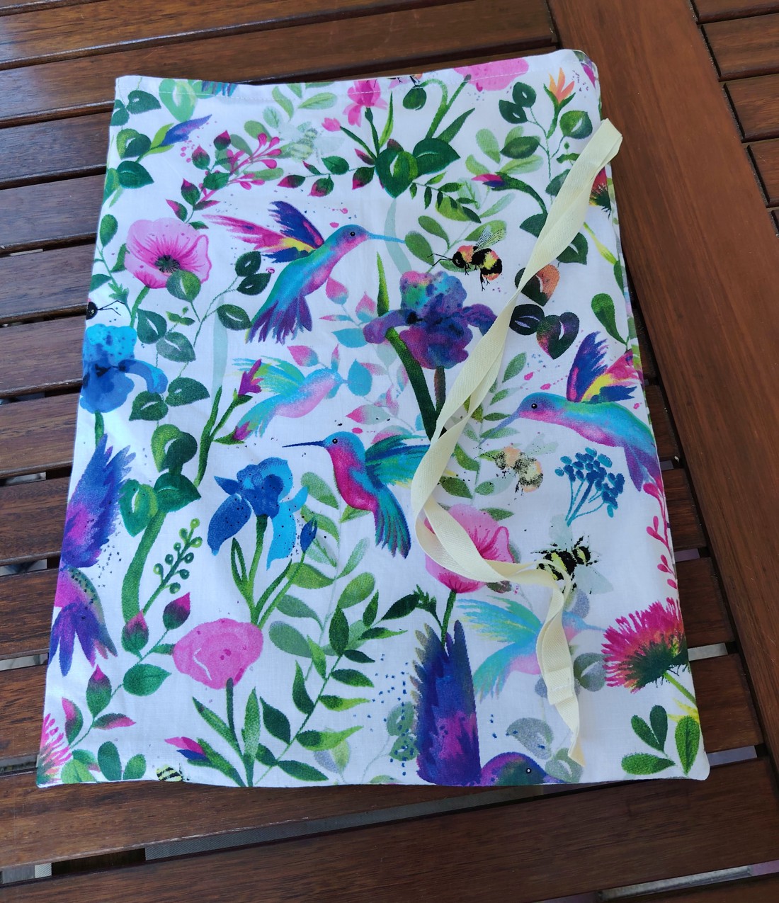 Pungă de pâine cu colibri -  - Artynos.ro