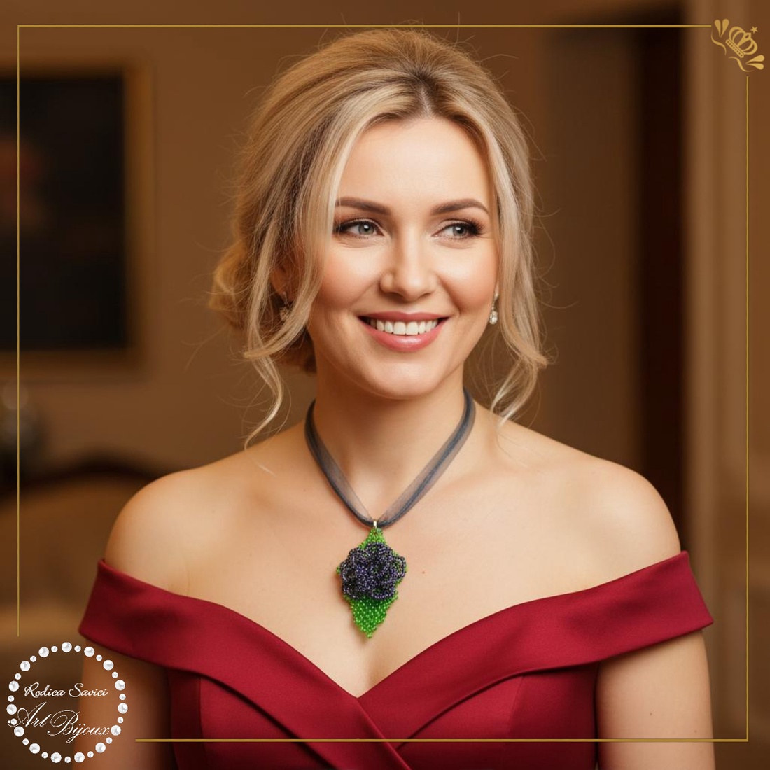 PANDANTIV trandafiraș pe frunză - GRI ARGINTIU - bijuterii - coliere - pandative - Artynos.ro