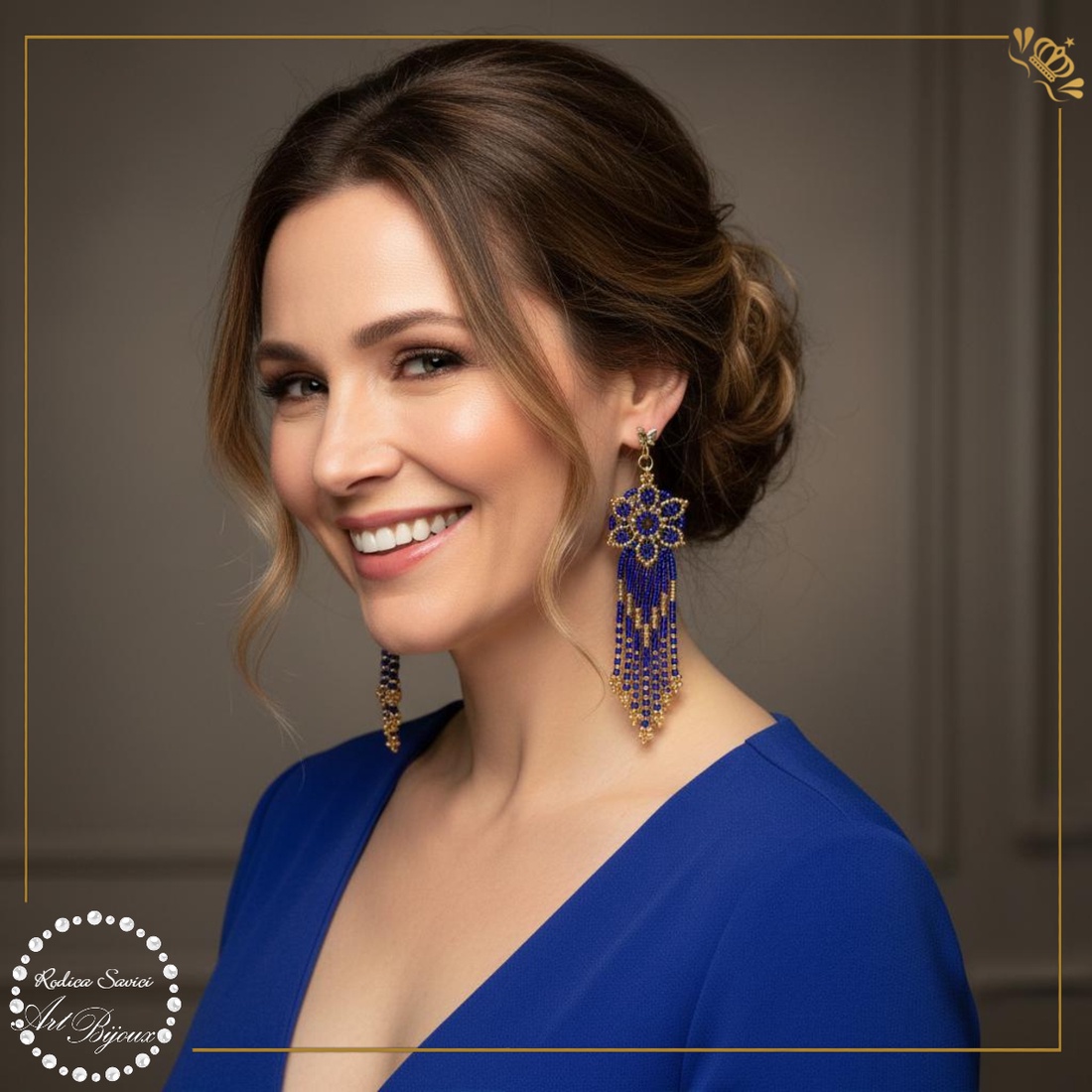 CERCEI CU FLOARE ȘI FRANJURI - albastru cu auriu - bijuterii - cercei - cercei din mărgele - Artynos.ro