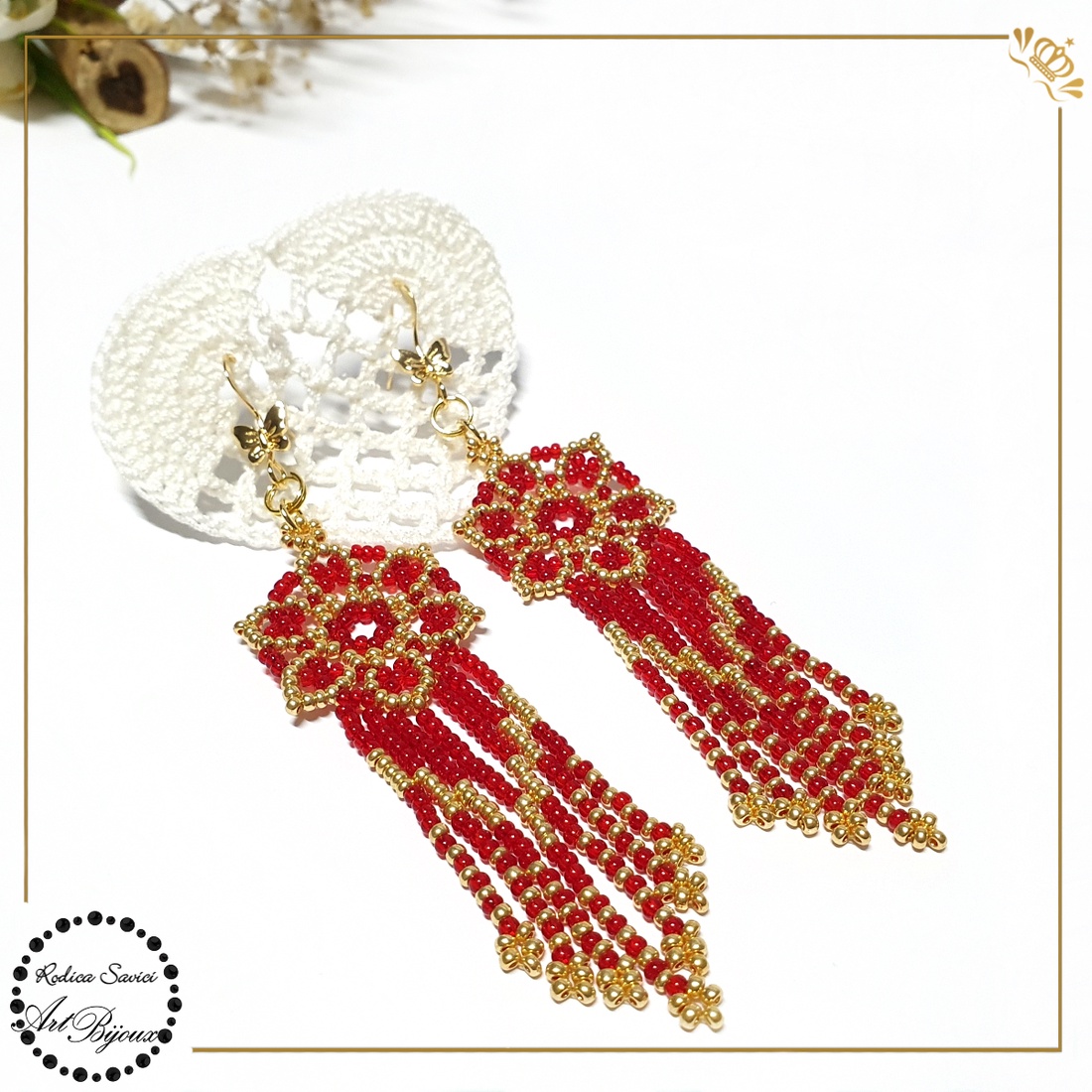 CERCEI CU FLOARE ȘI FRANJURI - roșu cu auriu - bijuterii - cercei - cercei din mărgele - Artynos.ro