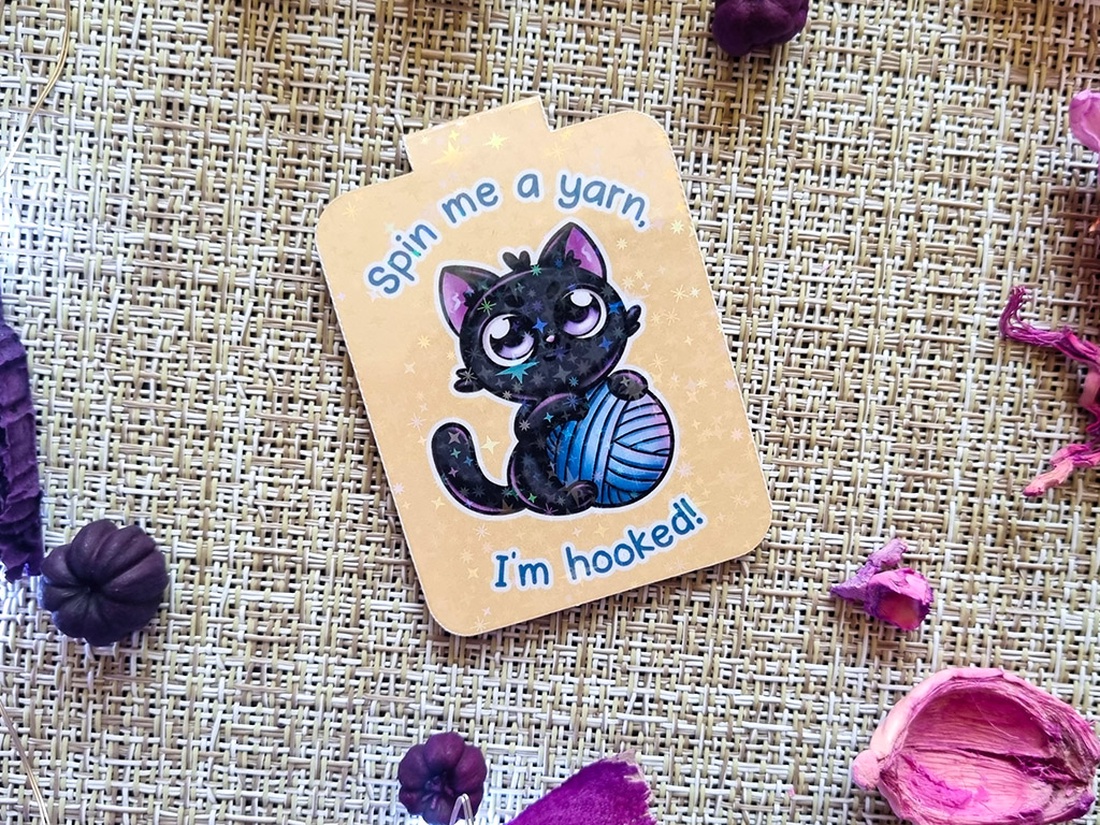 Semn de Carte Magnetic cu Pisică � Finisaj Holografic cu Sclipici - cărți și creații cu tematică muzicală, cadouri - semn de carte - Artynos.ro