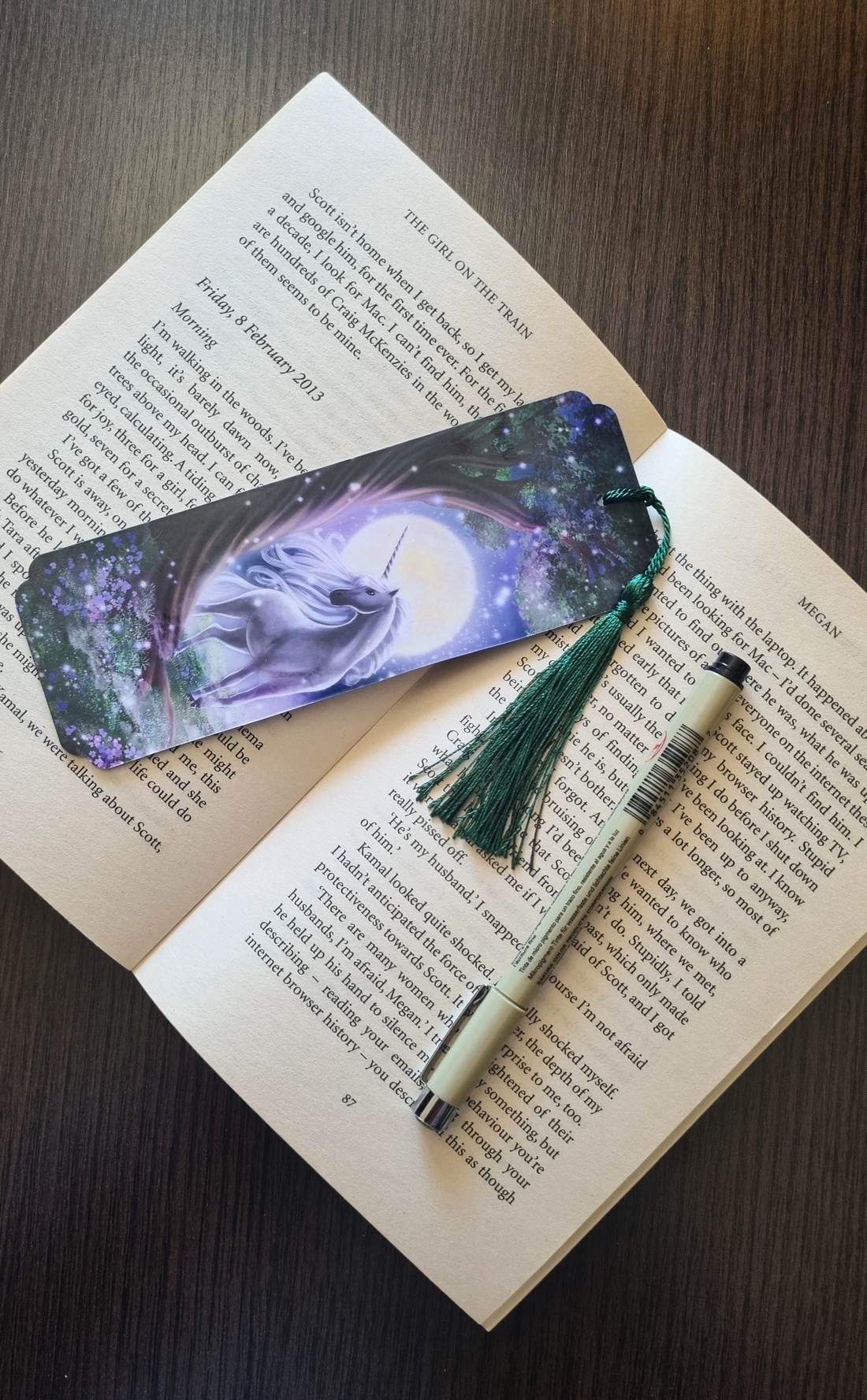 Semn de carte Fantasy cu unicorn � Bookmark handmade pentru iubitori de carti Fantasy - cărți și creații cu tematică muzicală, cadouri - semn de carte - Artynos.ro