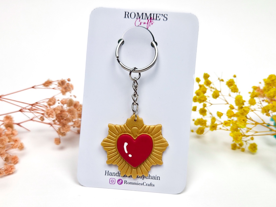 Breloc inima inspirat de Sailor Moon, din lut polimeric - genți și portofele - accesorii genți - breloc - Artynos.ro