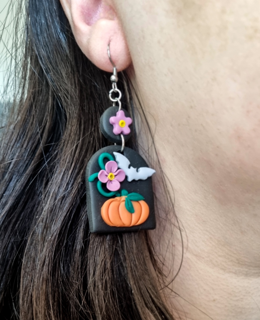 Cercei Halloween cu dovleci si lilieci, handmade din lut polimeric - bijuterii - cercei - cercei lungi - Artynos.ro