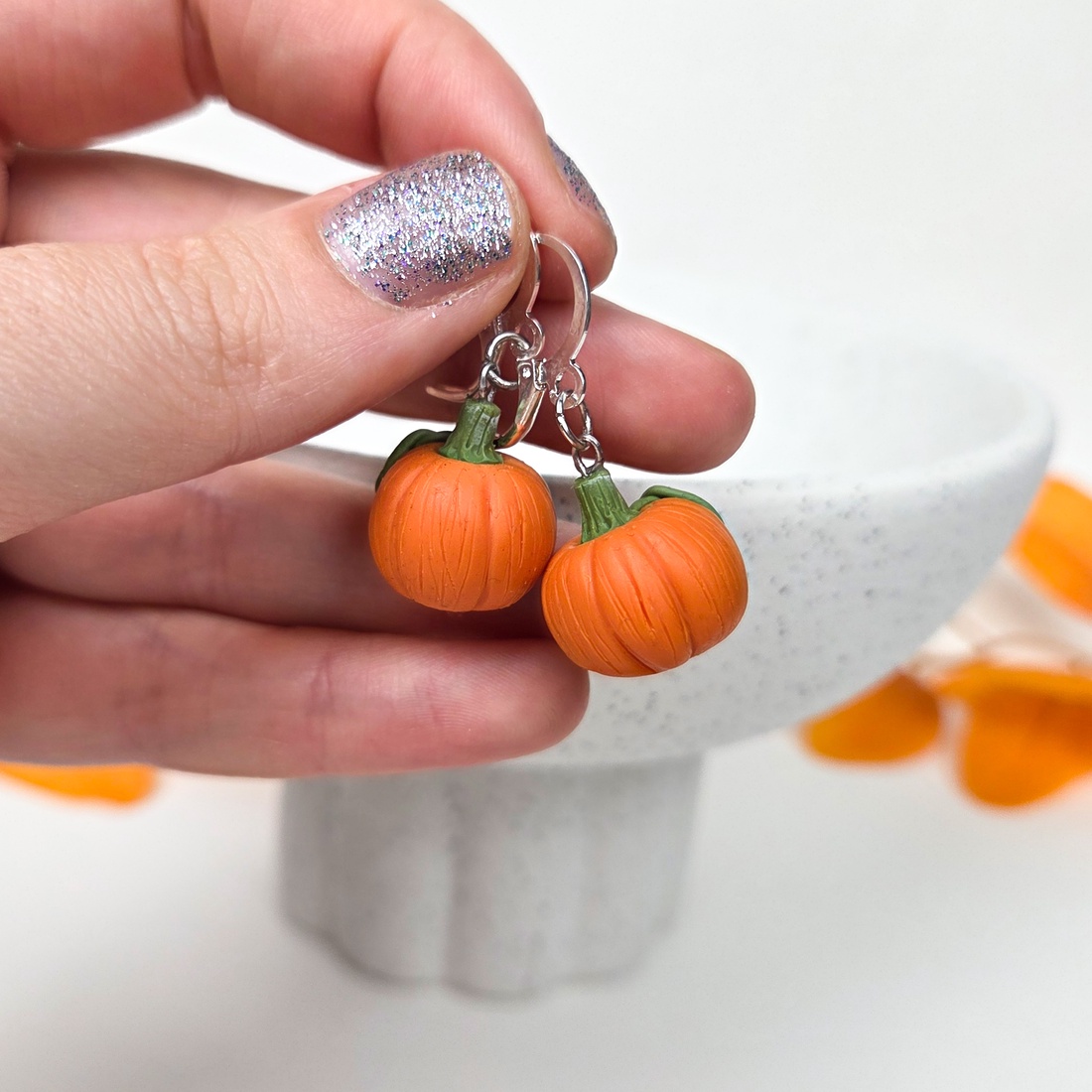 Cercei cu dovleci de toamna, tematica Halloween, handmade din lut polimeric - casă & stil de viață - decorațiuni de casă - halloween - tot ce ai nevoie de o petrecere! - bijuterii de halloween - Artynos.ro