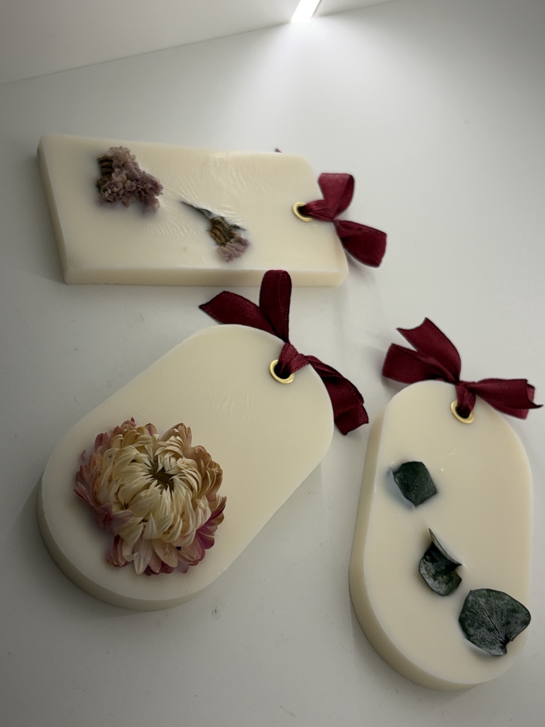 Odorizante dulap/auto - casă & stil de viață - lumânări, parfumuri, arome - lumânări artizanale - Artynos.ro