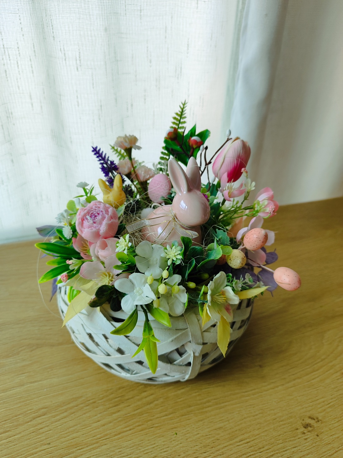 Aranjament / Decorațiune pentru Paște cu Iepuraș - decor de sărbători - decorațiuni de paște - decor masă de paște - Artynos.ro