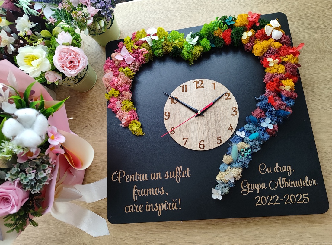 Decorațiune Ceas - Cadre Didactice- învățătoare,educatoare,profesori ideal pentru serbare, final de an scolar - casă & stil de viață - decorațiuni de casă - accesorii florale - buchete de flori - Artynos.ro