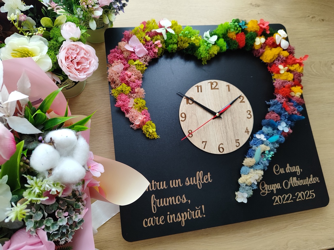 Decorațiune Ceas - Cadre Didactice- învățătoare,educatoare,profesori ideal pentru serbare, final de an scolar - casă & stil de viață - decorațiuni de casă - accesorii florale - buchete de flori - Artynos.ro