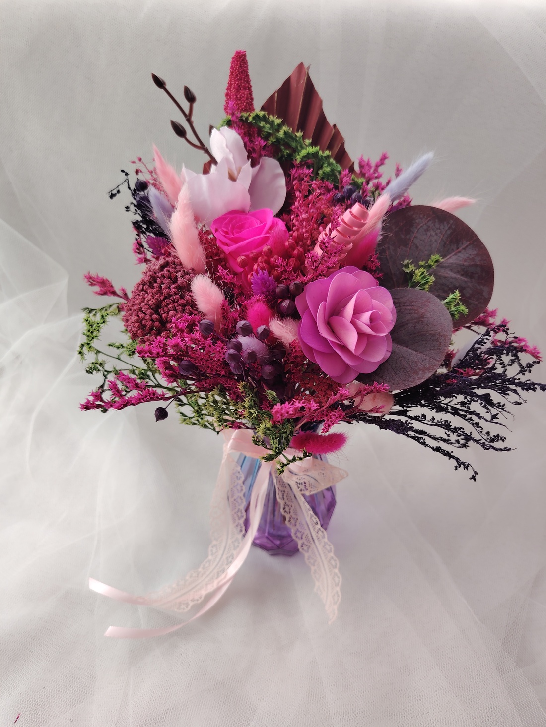 Aranjament în vaza cu flori criogenate și stablizate - trandafir, hortensie, gypsophila - casă & stil de viață - decorațiuni de casă - accesorii florale - buchete de flori - Artynos.ro