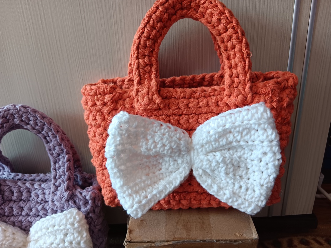 Geanta mică  - accesorii nuntă - accesorii de nuntă - gentuță mireasă și genți - Artynos.ro