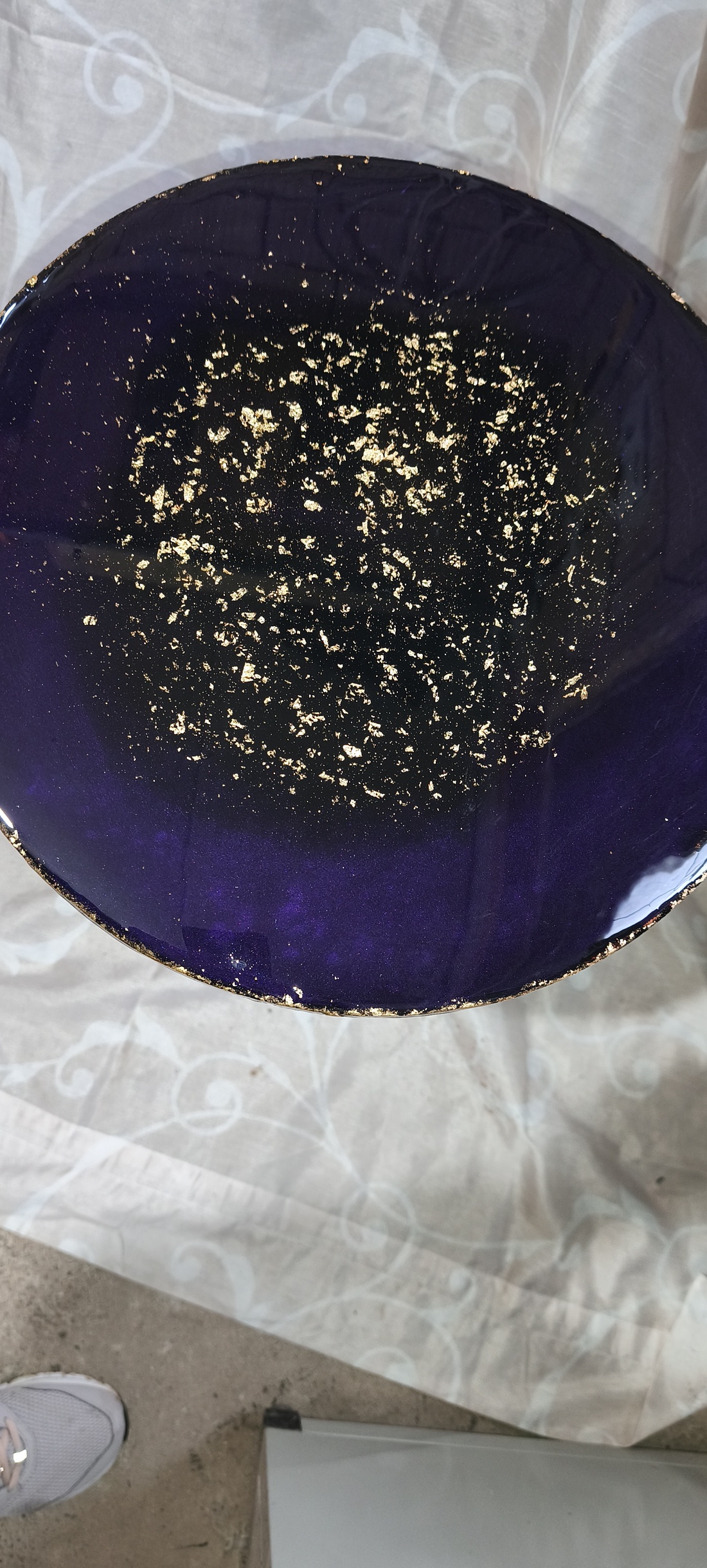 Masā din rāsina handmade - casă & stil de viață - accesorii pentru echipamente de bucătărie - accesorii de servire - măsuță servire - Artynos.ro