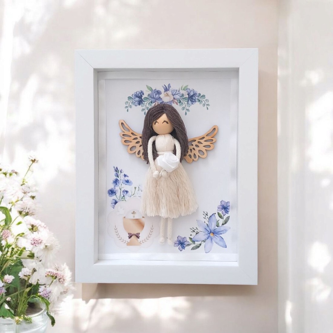 Cadou personalizat prima comuniune - păpușă macramé cu aripi de înger imagine 3D - - Artynos.ro Cadou personalizat prima comuniune - păpușă macramé cu aripi de înger imagine 3D - - Artynos.ro