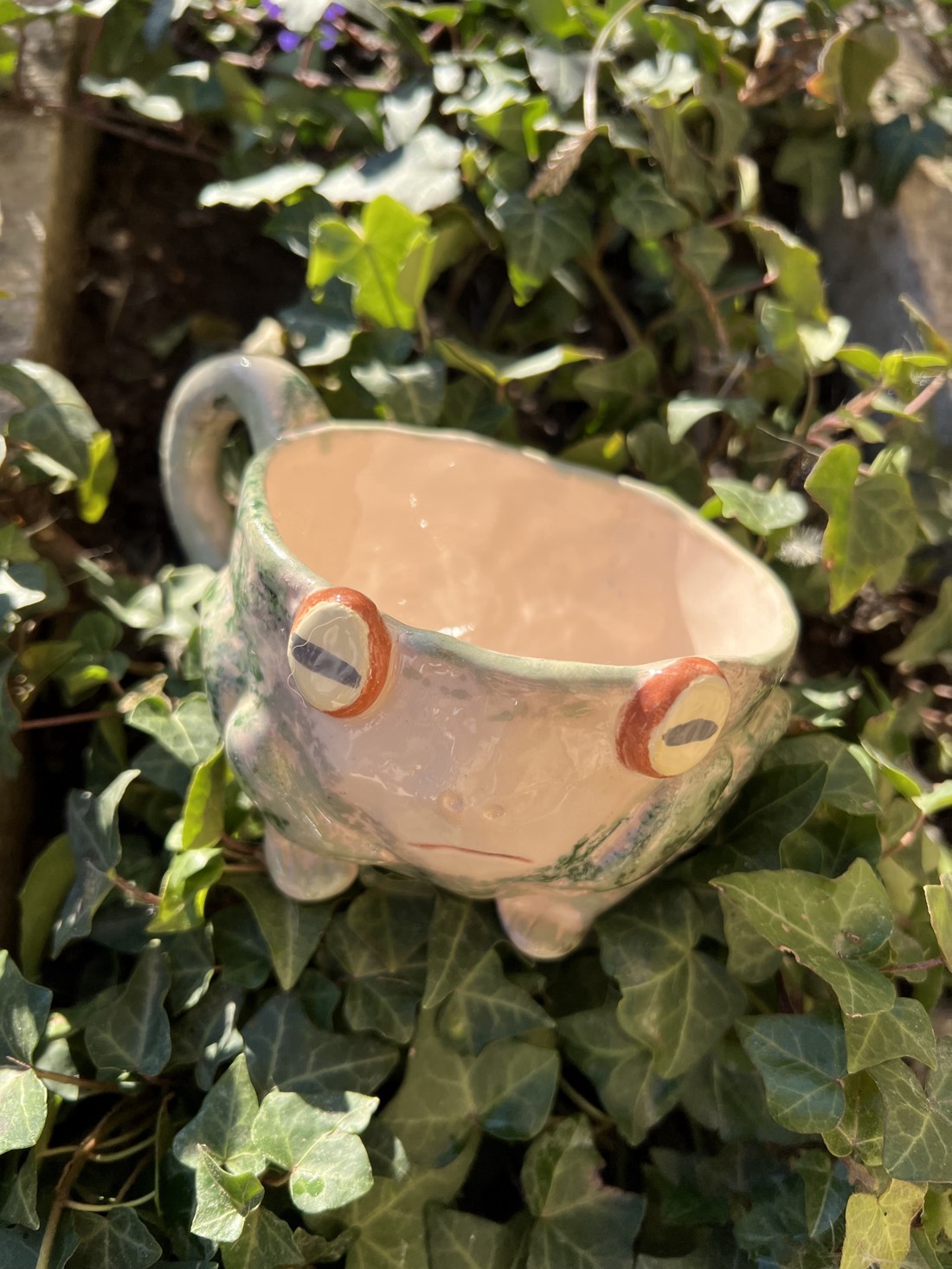 Cană cu broască fericită Sleepy frog - cadou perfect, aproximativ 250 ml - casă & stil de viață - accesorii pentru echipamente de bucătărie - accesorii de servire - căni - Artynos.ro