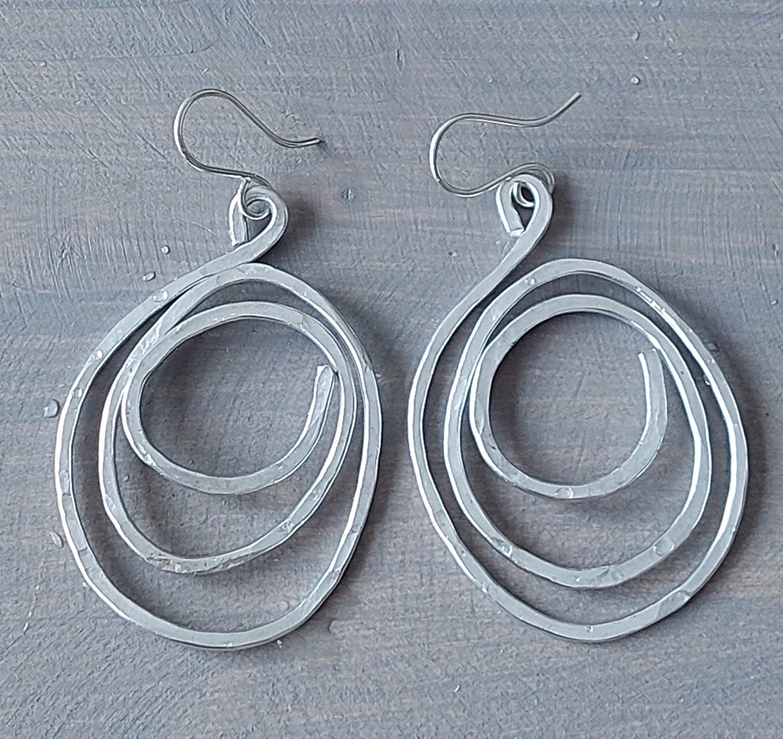 Cercei melc din aluminiu -  - Artynos.ro Cercei melc din aluminiu -  - Artynos.ro