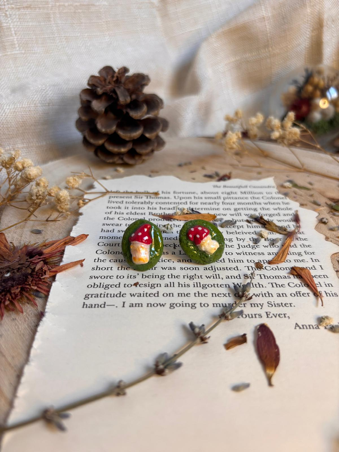 Pin Ciupercuță - arte vizuale și accesorii  - alte arte - Artynos.ro