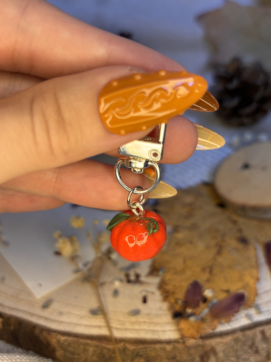  Breloc Dovlecel - genți și portofele - accesorii genți - breloc - Artynos.ro