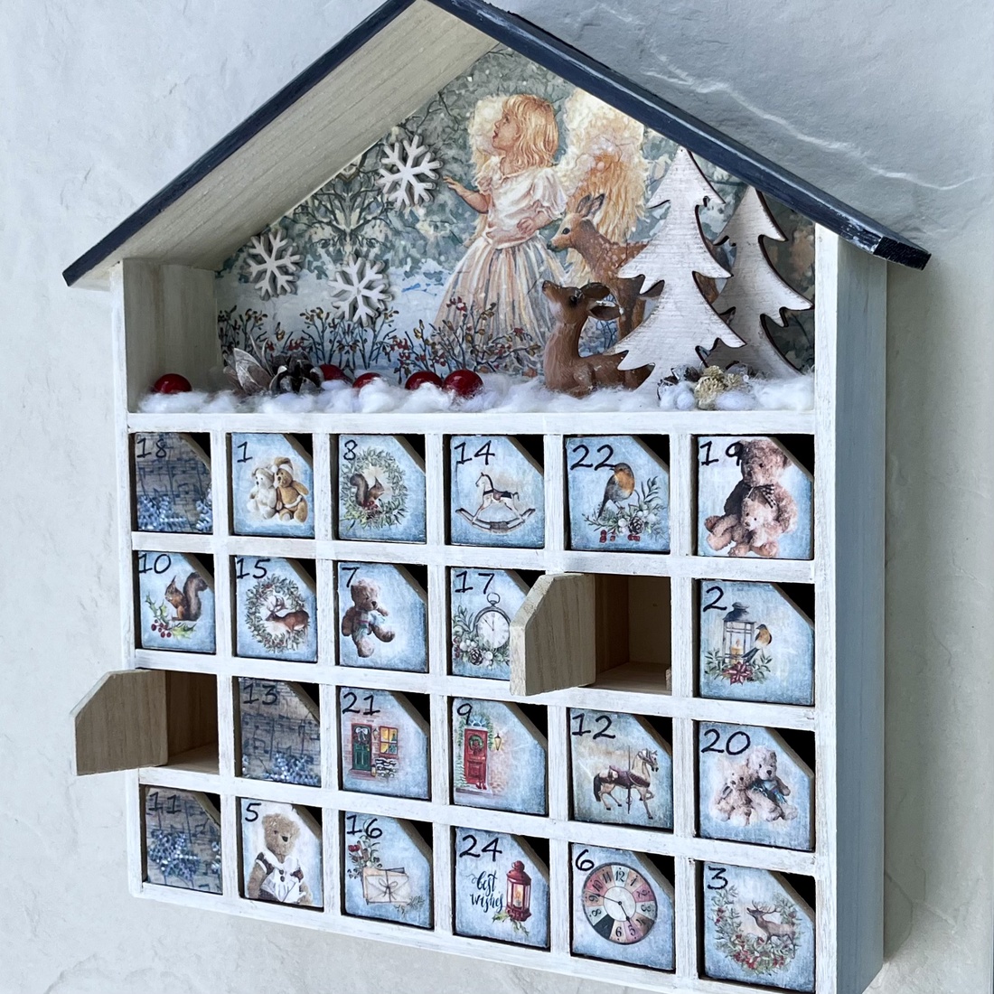 Casă de Advent, calendar - Îngerașul - crăciun - decorațiuni de advent - calendar de advent - Artynos.ro