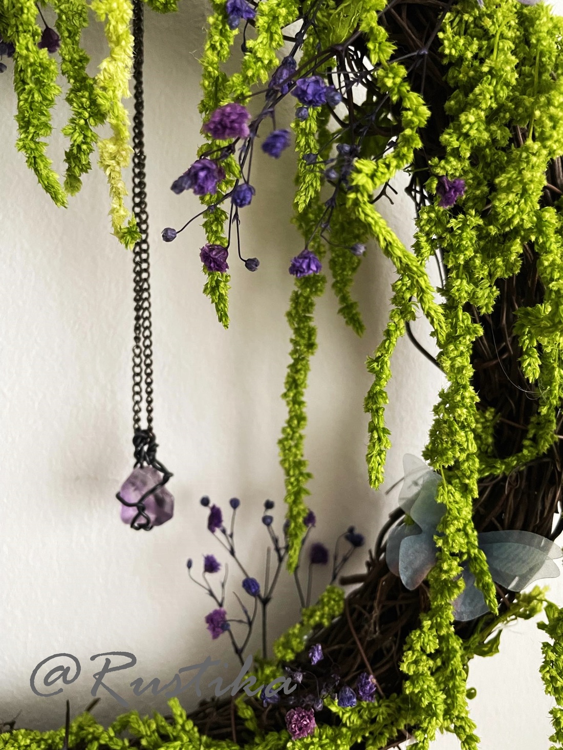 Coroniță decor, Coroniță de primăvară cu fluturi și flori, coroniță rustică - casă & stil de viață - accesorii pentru decorat casa - decorațiuni de pereți, decorațiuni suspendate - decorațiuni cu licheni - Artynos.ro Coroniță decor, Coroniță de primăvară cu fluturi și flori, coroniță rustică - casă & stil de viață - accesorii pentru decorat casa - decorațiuni de pereți, decorațiuni suspendate - decorațiuni cu licheni - Artynos.ro