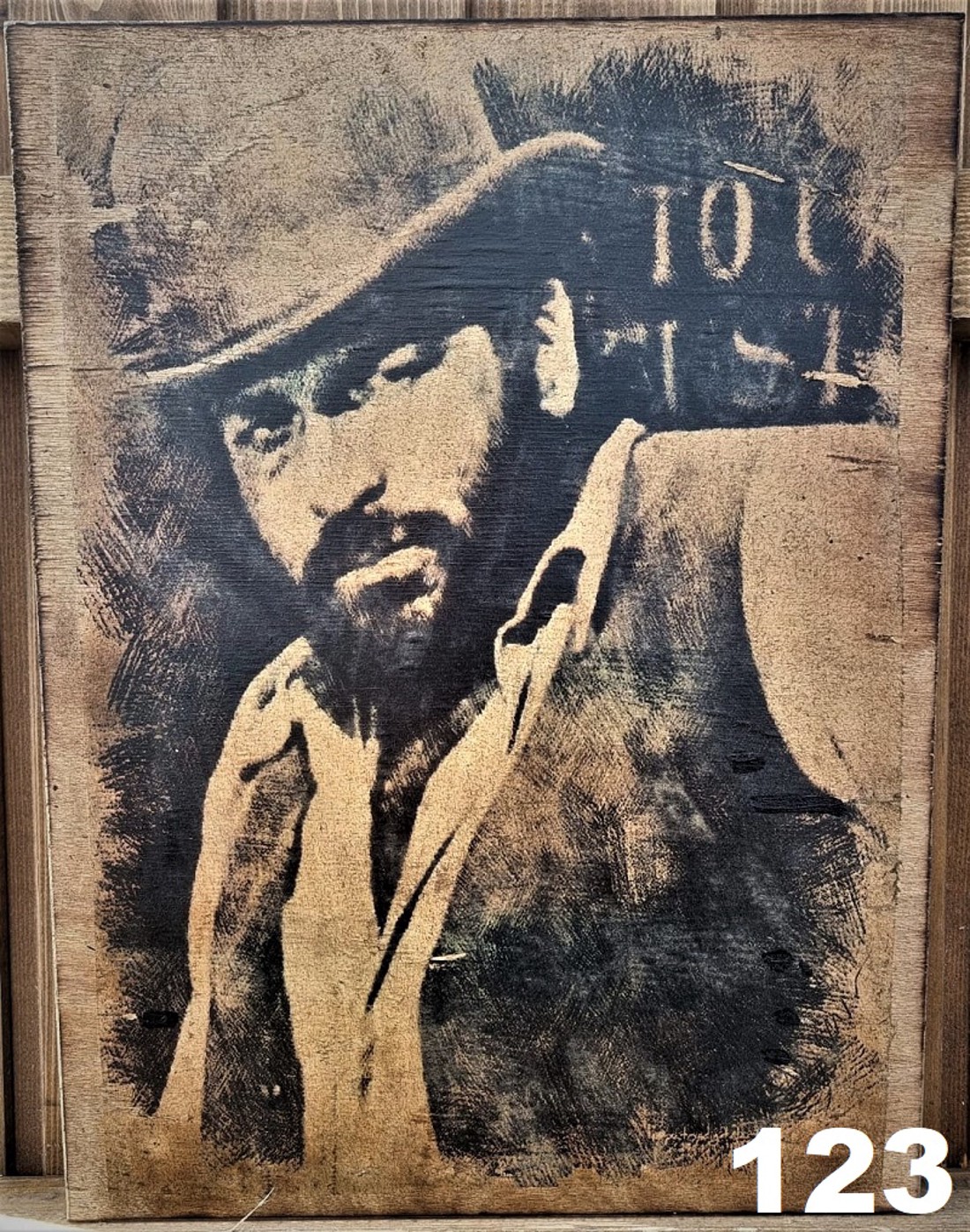Bud Spencer imagine din lemn - casă & stil de viață - accesorii pentru decorat casa - picturi murale - artă de perete din lemn - Artynos.ro